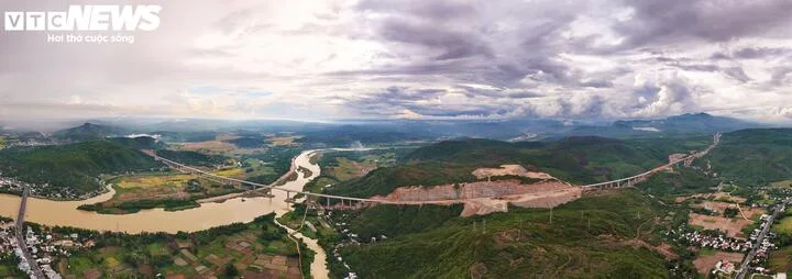 Cận cảnh hơn 200km cao tốc Quảng Ngãi đến Đắk Lắk hoàn thành vẫn 'nằm chờ'- Ảnh 12.