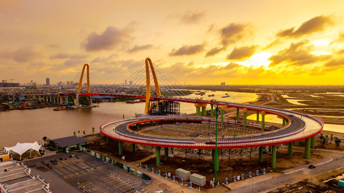 Một công trình của tỷ phú Phạm Nhật Vượng thiết lập kỷ lục về tốc độ xây dựng "thần tốc", kết nối trung tâm TP Hải Phòng với "đảo tỷ phú" 2,4 tỷ USD